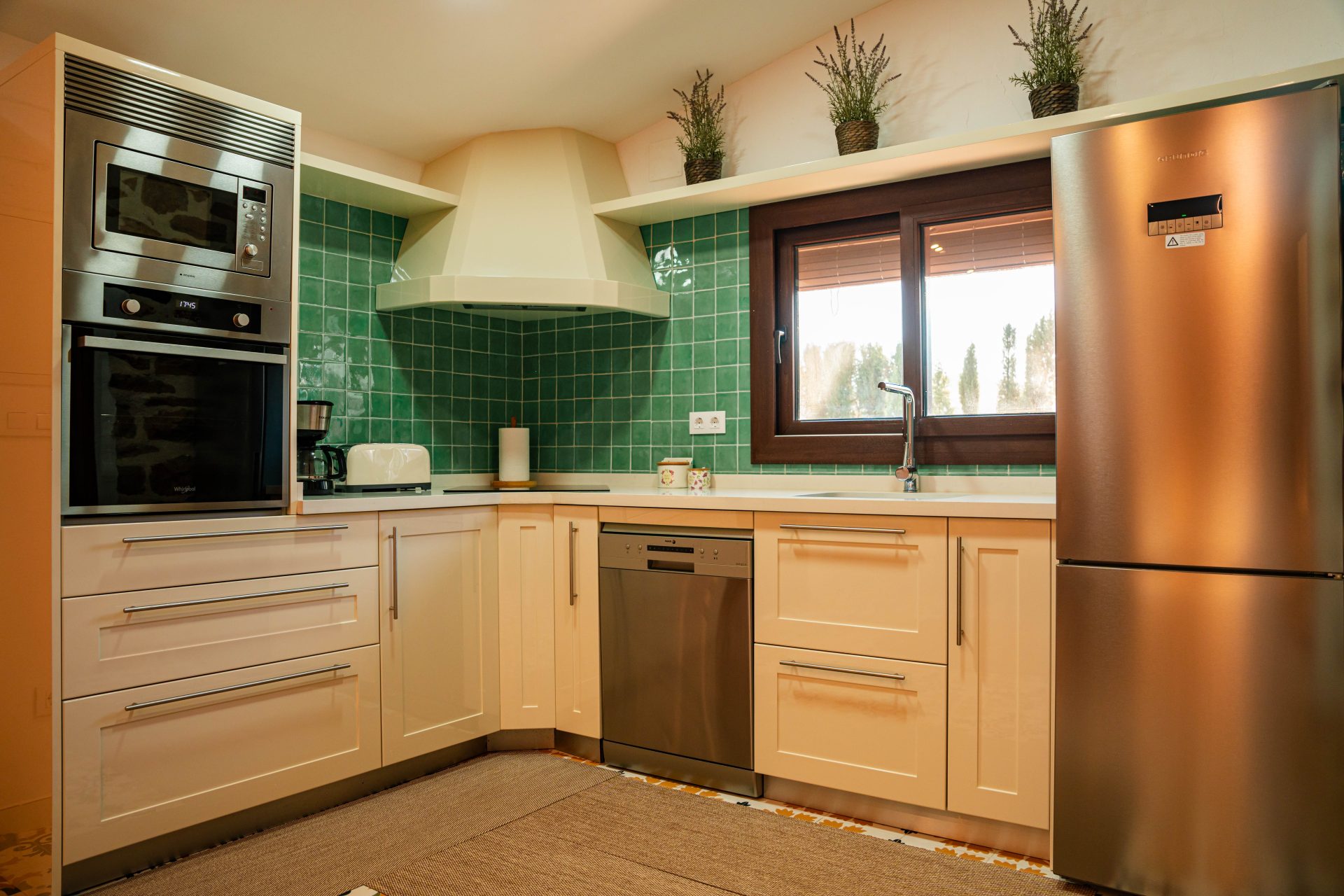 Casa Romero Benissa &mdash; jard&iacute;n con piscina